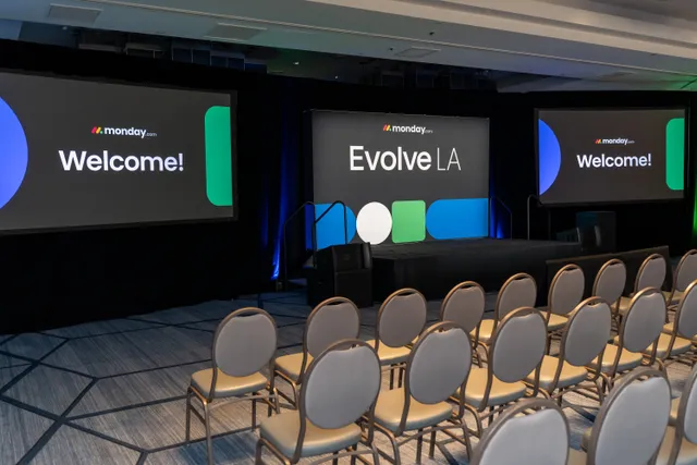 Arcaise at Evolve LA 2025, photo 13 of 55